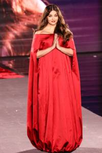 aishwarya rai bachchan wallpapers 8 Copy