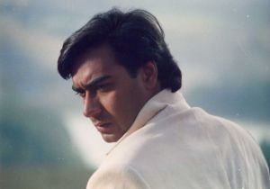 ajay devgn photos and wallpapers 2