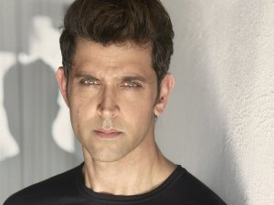 hrithik roshan 148289685400 Copy