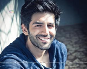 kartik aaryan wallpapers 33