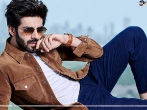 kartik aaryan wallpapers 43