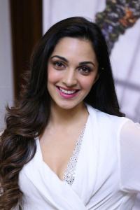 kirara advani hd images 16