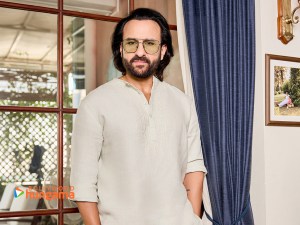 saif ali khan hdphone photos 1