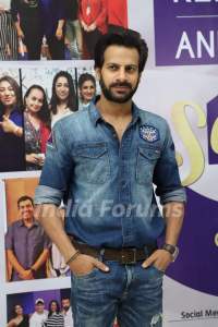 karanveer mehra hd images 25