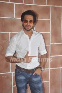 karanveer mehra hd images 28